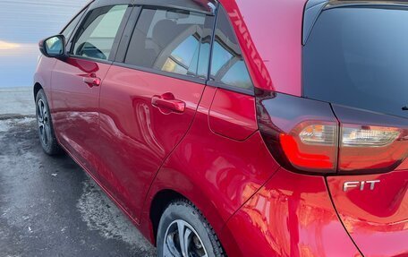 Honda Fit, 2020 год, 1 400 000 рублей, 5 фотография
