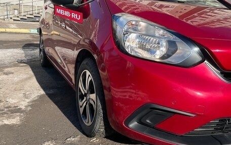 Honda Fit, 2020 год, 1 400 000 рублей, 3 фотография
