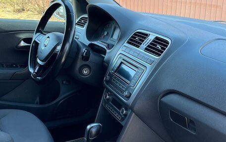 Volkswagen Polo VI (EU Market), 2016 год, 1 300 000 рублей, 9 фотография
