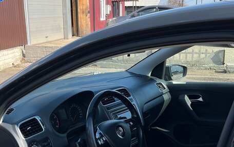 Volkswagen Polo VI (EU Market), 2016 год, 1 300 000 рублей, 10 фотография