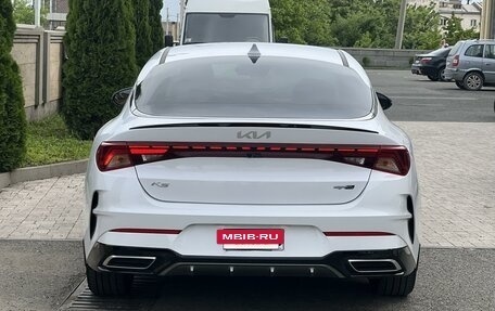 KIA K5, 2022 год, 2 700 000 рублей, 2 фотография