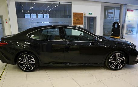 Toyota Camry, 2024 год, 4 650 000 рублей, 4 фотография