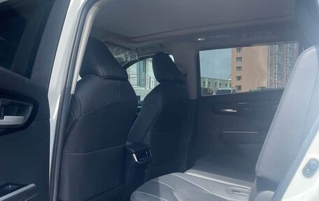 Toyota Highlander, 2022 год, 4 570 000 рублей, 12 фотография