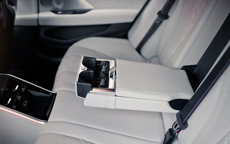 BMW M8 I (F91/F92/F93), 2021 год, 16 000 000 рублей, 14 фотография