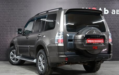 Mitsubishi Pajero IV, 2011 год, 2 045 000 рублей, 4 фотография