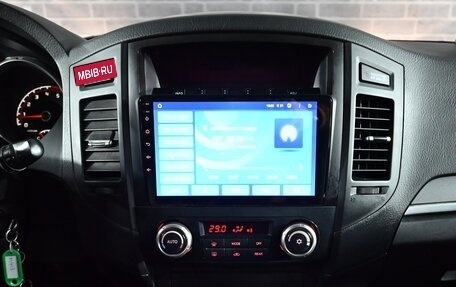 Mitsubishi Pajero IV, 2011 год, 2 045 000 рублей, 16 фотография