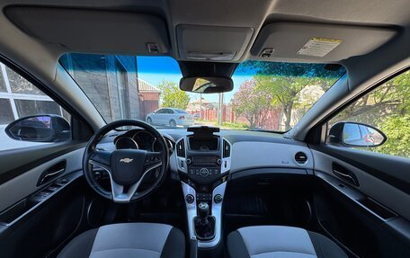 Chevrolet Cruze II, 2013 год, 920 000 рублей, 2 фотография