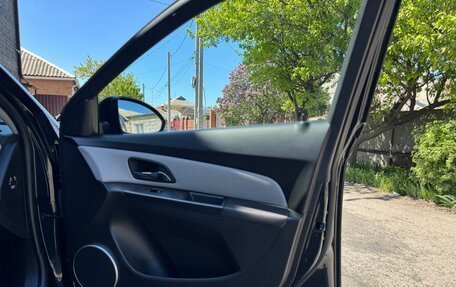 Chevrolet Cruze II, 2013 год, 920 000 рублей, 19 фотография