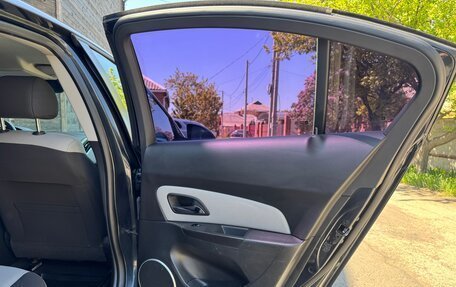 Chevrolet Cruze II, 2013 год, 920 000 рублей, 17 фотография