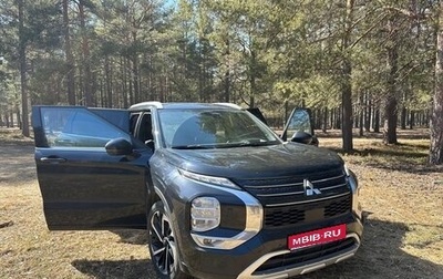 Mitsubishi Outlander, 2023 год, 3 750 000 рублей, 1 фотография