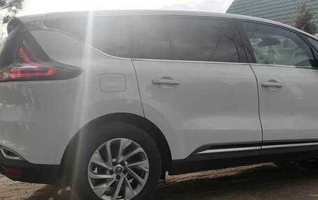 Renault Espace V рестайлинг, 2016 год, 1 730 000 рублей, 6 фотография