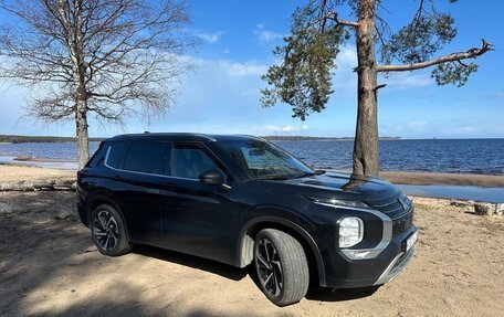 Mitsubishi Outlander, 2023 год, 3 750 000 рублей, 12 фотография