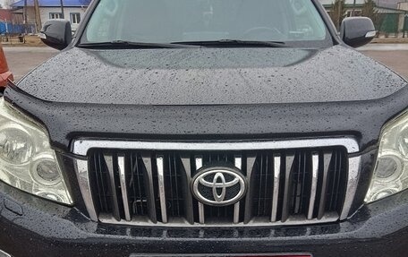 Toyota Land Cruiser Prado 150 рестайлинг 2, 2012 год, 2 900 000 рублей, 11 фотография