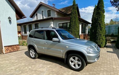 Chevrolet Niva I рестайлинг, 2014 год, 645 000 рублей, 2 фотография