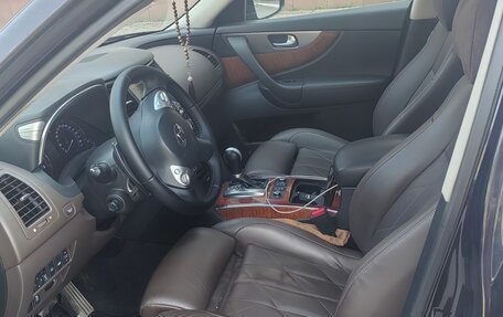 Infiniti QX70, 2014 год, 2 650 000 рублей, 8 фотография