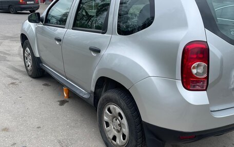 Renault Duster I рестайлинг, 2015 год, 800 000 рублей, 2 фотография