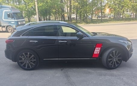 Infiniti QX70, 2014 год, 2 650 000 рублей, 7 фотография