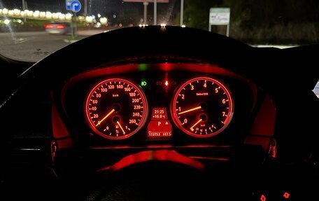 BMW 5 серия, 2005 год, 1 300 000 рублей, 11 фотография