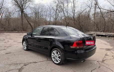 Volkswagen Polo VI (EU Market), 2013 год, 750 000 рублей, 3 фотография