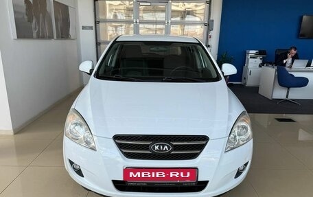 KIA cee'd I рестайлинг, 2009 год, 889 900 рублей, 2 фотография