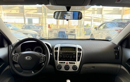 KIA cee'd I рестайлинг, 2009 год, 889 900 рублей, 11 фотография