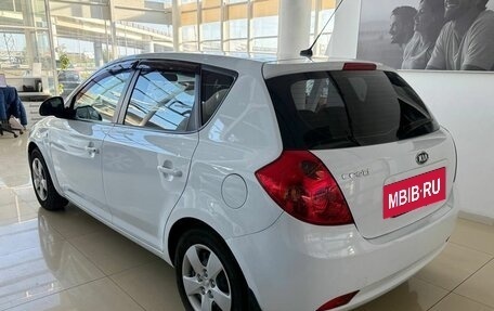 KIA cee'd I рестайлинг, 2009 год, 889 900 рублей, 4 фотография
