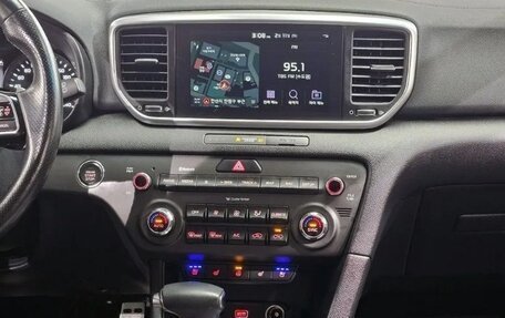 KIA Sportage IV рестайлинг, 2021 год, 1 600 000 рублей, 9 фотография