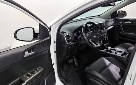 KIA Sportage IV рестайлинг, 2021 год, 1 600 000 рублей, 5 фотография