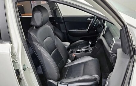 KIA Sportage IV рестайлинг, 2021 год, 1 600 000 рублей, 6 фотография