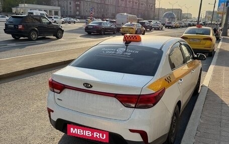 KIA Rio IV, 2017 год, 800 000 рублей, 4 фотография