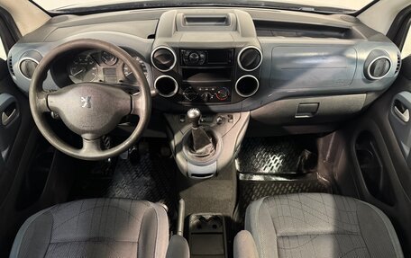 Peugeot Partner II рестайлинг 2, 2010 год, 739 800 рублей, 9 фотография