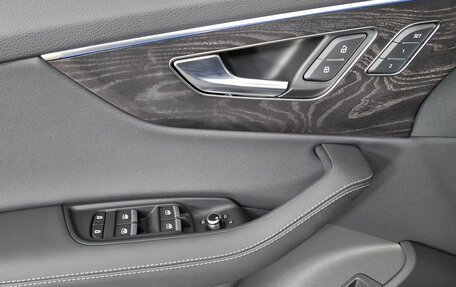 Audi Q7, 2024 год, 11 690 000 рублей, 18 фотография
