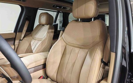 Land Rover Range Rover IV рестайлинг, 2024 год, 25 850 000 рублей, 12 фотография