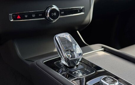 Volvo XC90 II рестайлинг, 2024 год, 12 800 000 рублей, 22 фотография