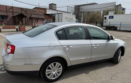 Volkswagen Passat B6, 2007 год, 949 000 рублей, 3 фотография