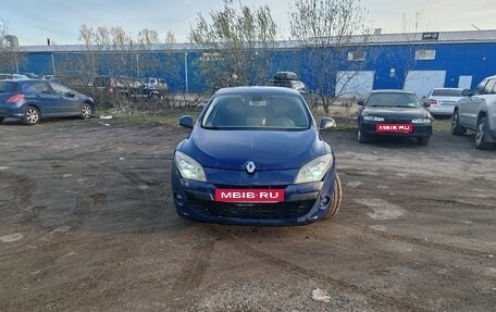 Renault Megane III, 2008 год, 440 000 рублей, 2 фотография