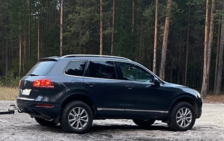 Volkswagen Touareg III, 2011 год, 1 850 000 рублей, 9 фотография