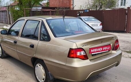 Daewoo Nexia I рестайлинг, 2010 год, 345 000 рублей, 3 фотография