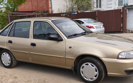 Daewoo Nexia I рестайлинг, 2010 год, 345 000 рублей, 14 фотография