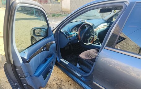 Mercedes-Benz E-Класс, 2004 год, 950 000 рублей, 8 фотография
