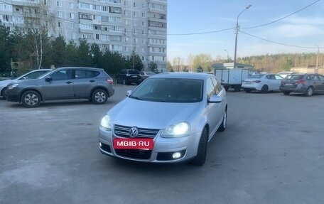 Volkswagen Jetta VI, 2008 год, 650 000 рублей, 6 фотография