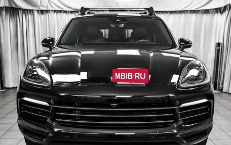 Porsche Cayenne III, 2022 год, 7 700 000 рублей, 2 фотография