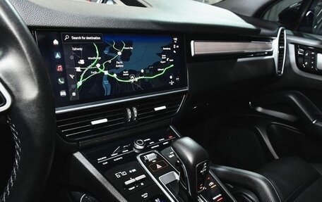 Porsche Cayenne III, 2022 год, 7 700 000 рублей, 19 фотография