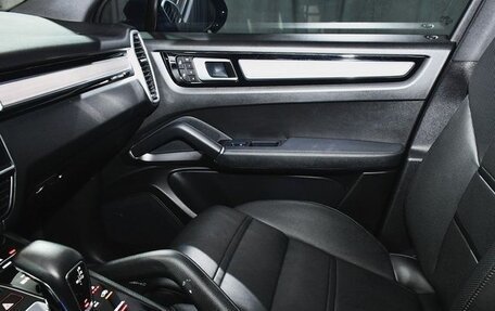 Porsche Cayenne III, 2022 год, 7 700 000 рублей, 27 фотография