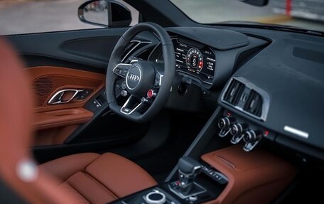 Audi R8, 2025 год, 32 000 000 рублей, 12 фотография