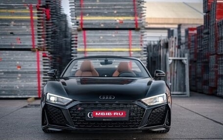Audi R8, 2025 год, 32 000 000 рублей, 2 фотография