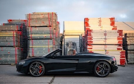 Audi R8, 2025 год, 32 000 000 рублей, 10 фотография