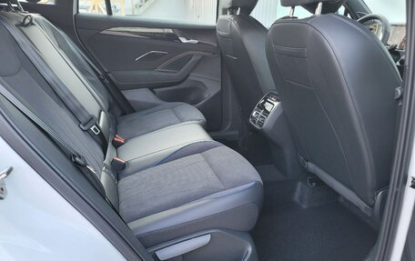 Volkswagen Tiguan, 2024 год, 4 700 000 рублей, 20 фотография