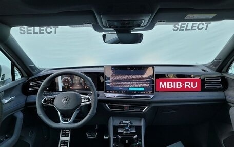 Volkswagen Tiguan, 2024 год, 4 700 000 рублей, 11 фотография
