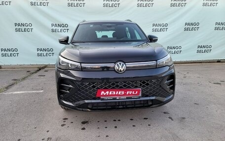 Volkswagen Tiguan, 2024 год, 4 650 000 рублей, 2 фотография